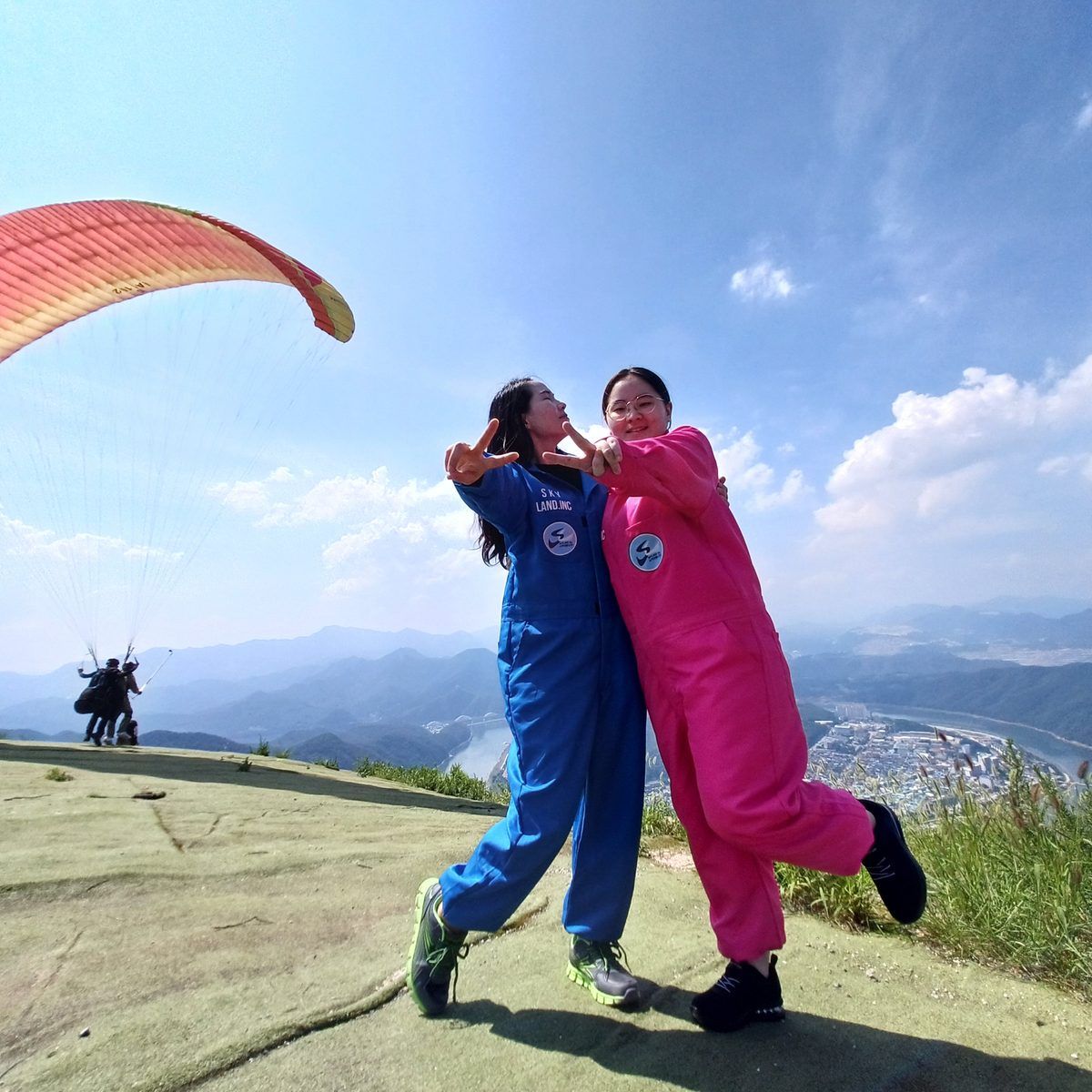 Korea Tandem Paragliding Adventure